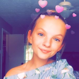 Meet your Posher, Kenna